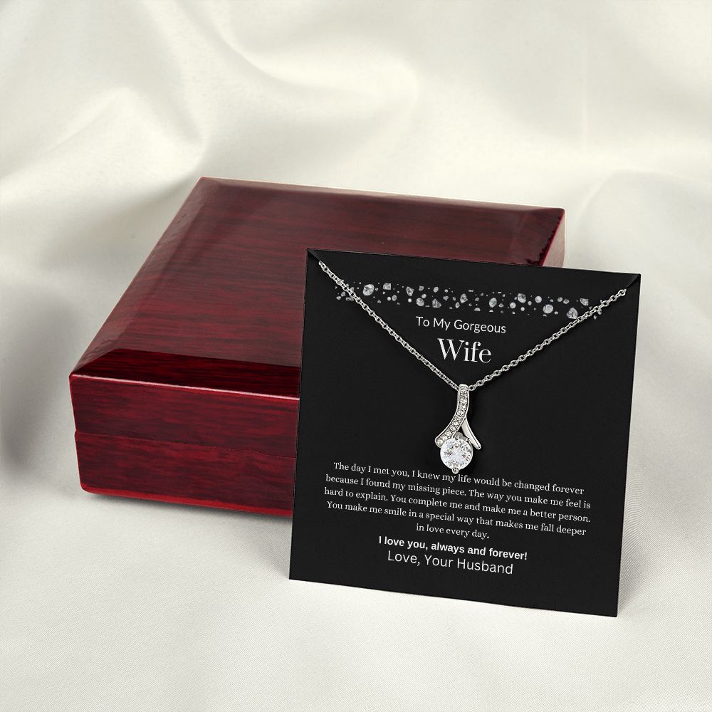To MY Gorgeous Wife | Alluring Beauty Necklace